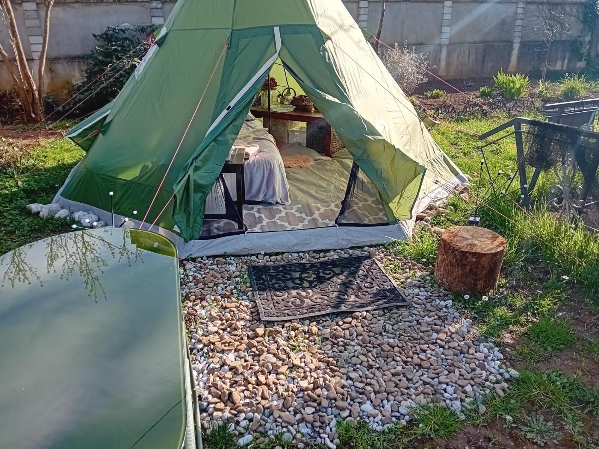 Indian Tent Tipi In Shared Lot And Shared Bathroom Mrse 外观 照片